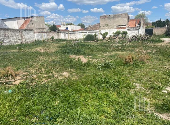 Terreno · 1359m²