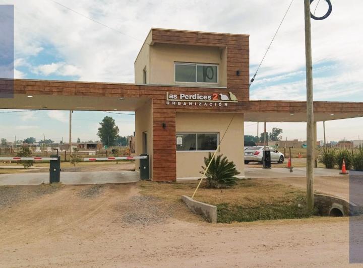 Terreno · 300m²
