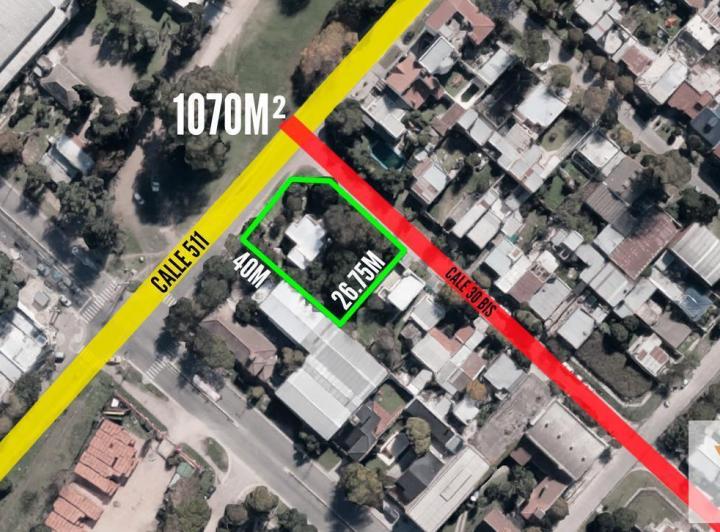 Terreno · 1050m²