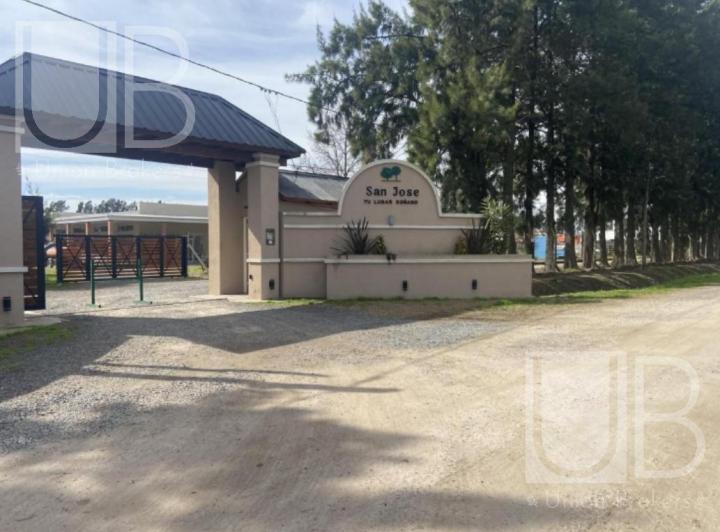 Terreno · 300m²