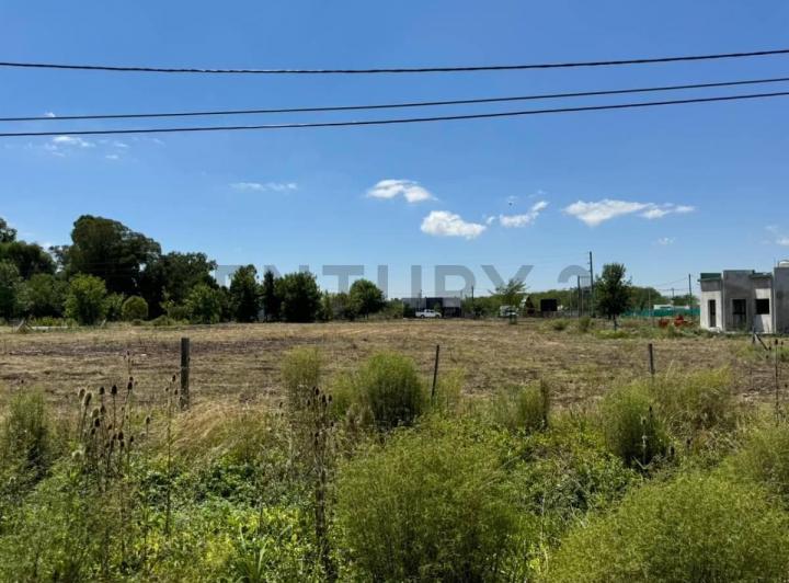 Terreno · 325m²