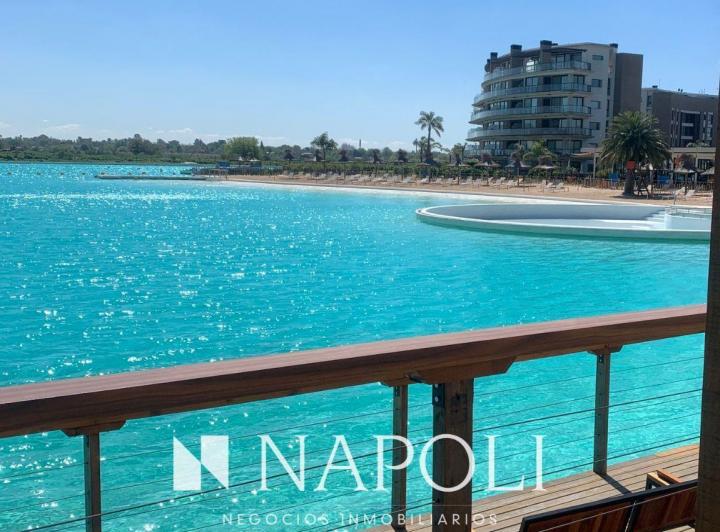 Terreno · 858m²