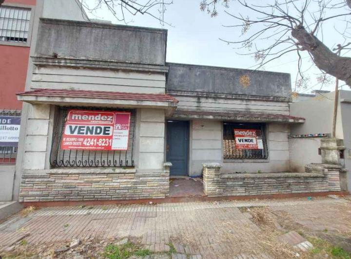 Terreno · 212m²