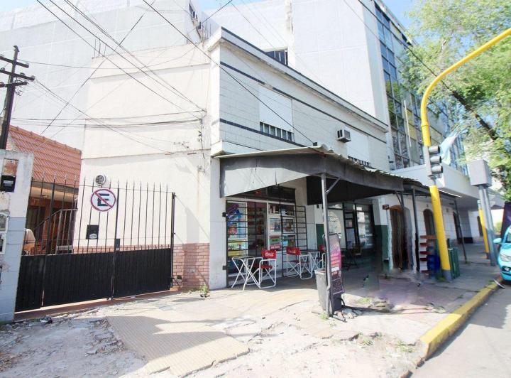 Terreno · 300m²