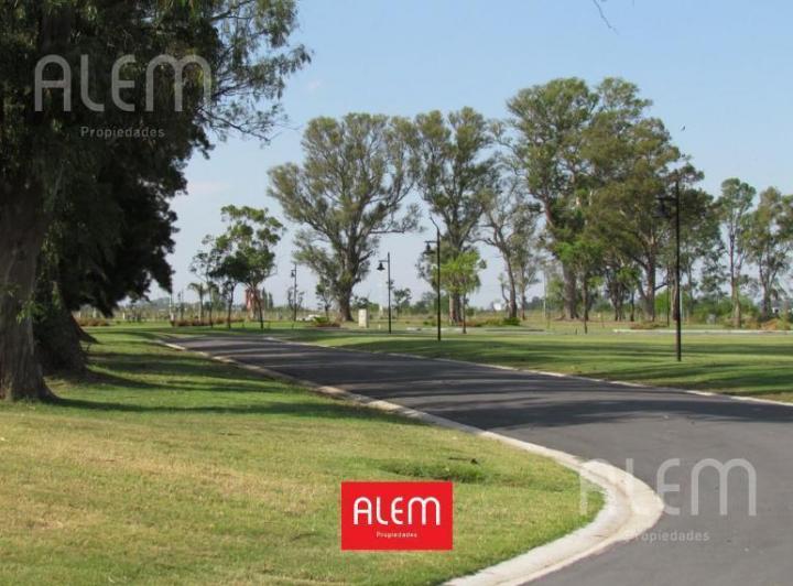 Terreno · 800m²