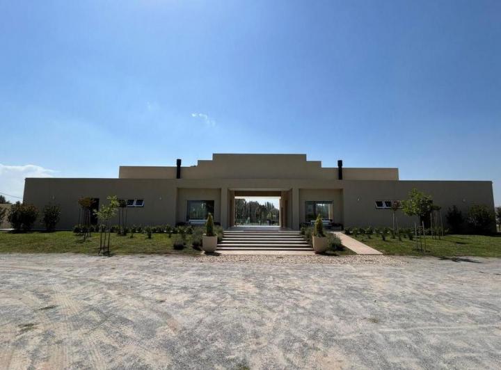 Terreno · 653m²