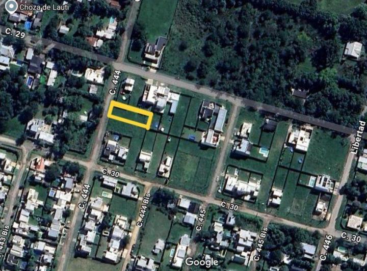 Terreno · 381m²