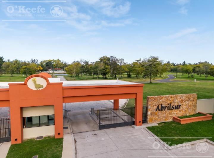 Terreno · 732m²