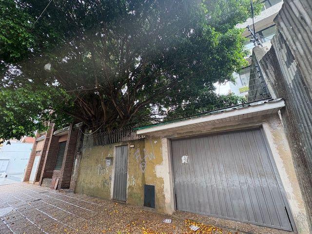 Terreno · 629m²