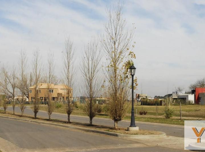 Terreno · 626m²