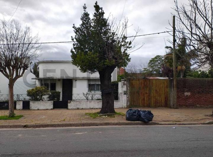 Terreno · 1200m²