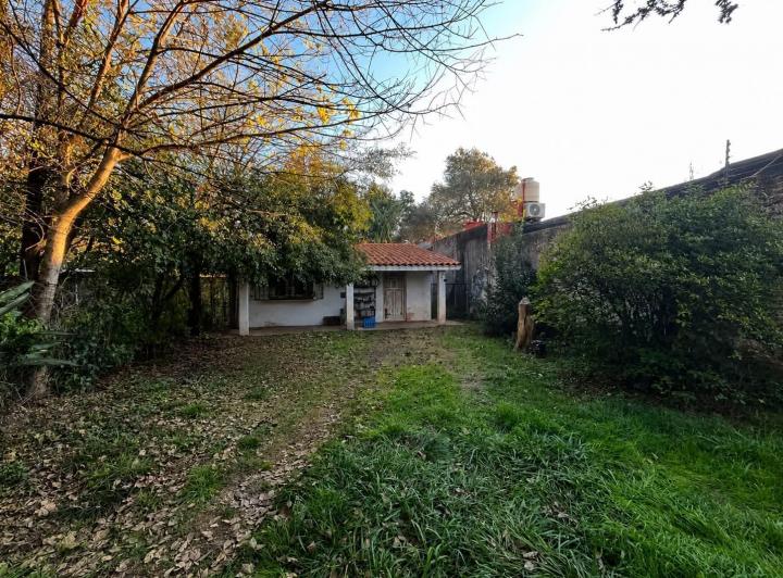 Terreno · 40m² · 2 Ambientes · 1 Cochera