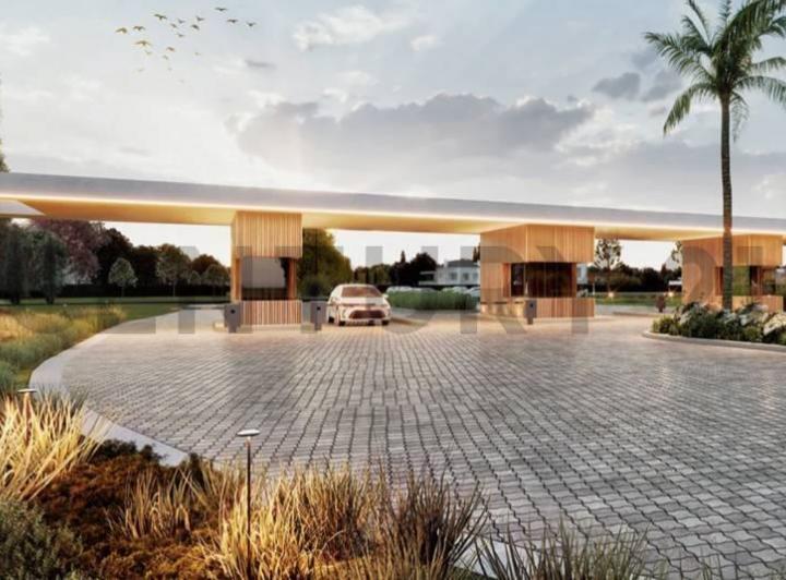 Terreno · 784m²