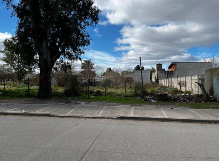 Terreno · 335m²