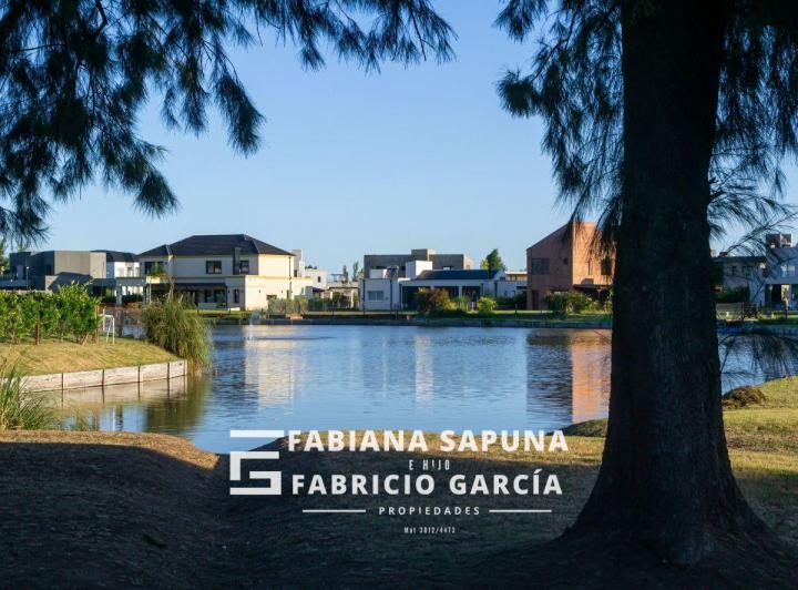 Terreno · 810m²