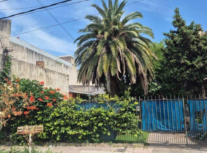 Terreno · 270m²