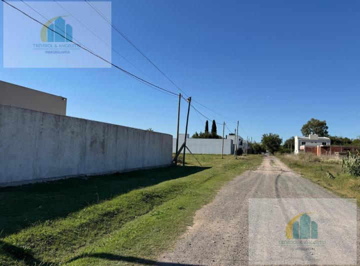 Terreno · 400m²