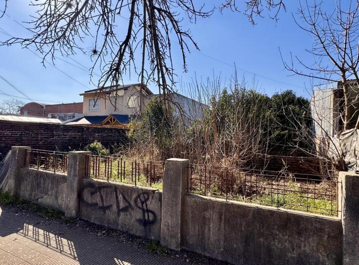 Terreno · 600m²