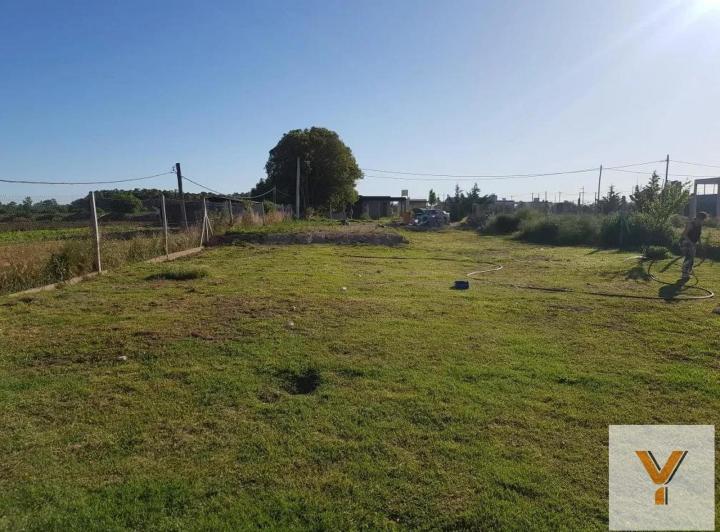 Terreno · 990m²