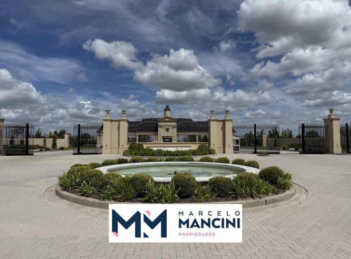 Terreno · 700m²