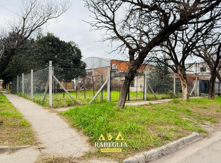 Terreno · 295m²