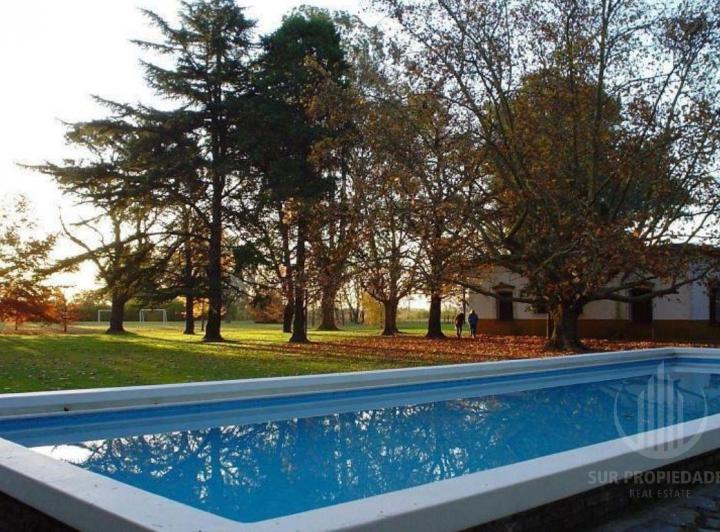 Terreno · 1300m²