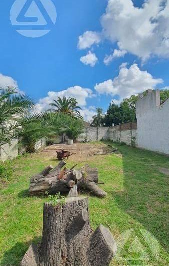 Terreno · 225m²