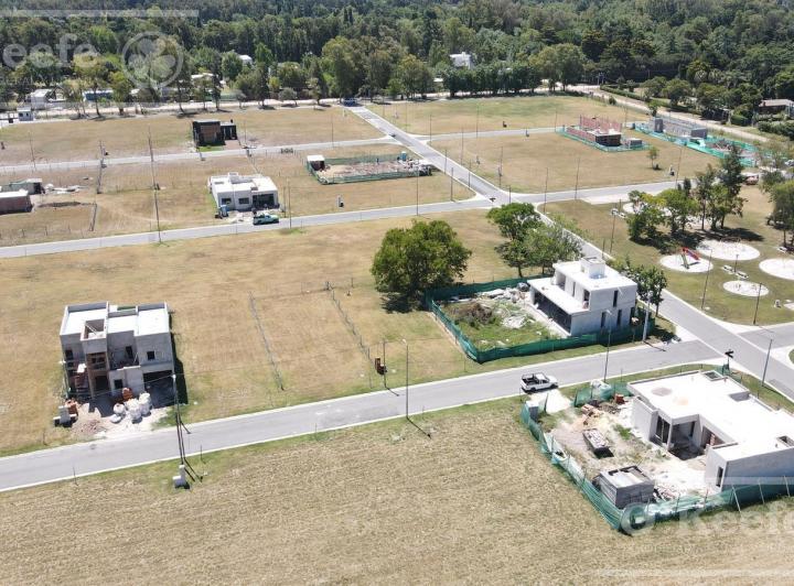 Terreno · 338m²