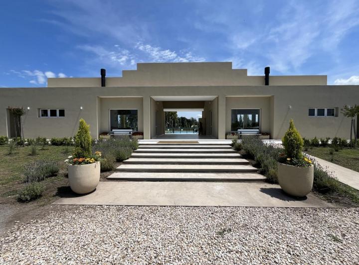 Terreno · 706m²