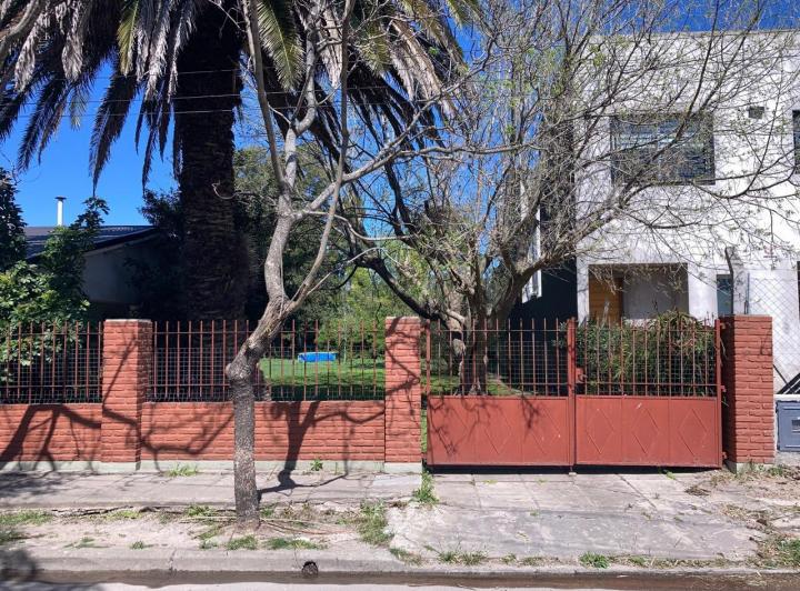 Terreno · 500m² · 3 Ambientes · 1 Cochera