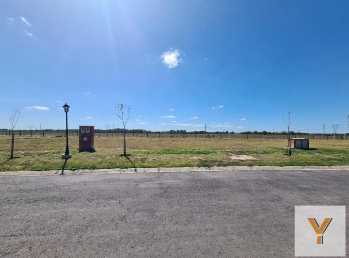 Terreno · 658m²