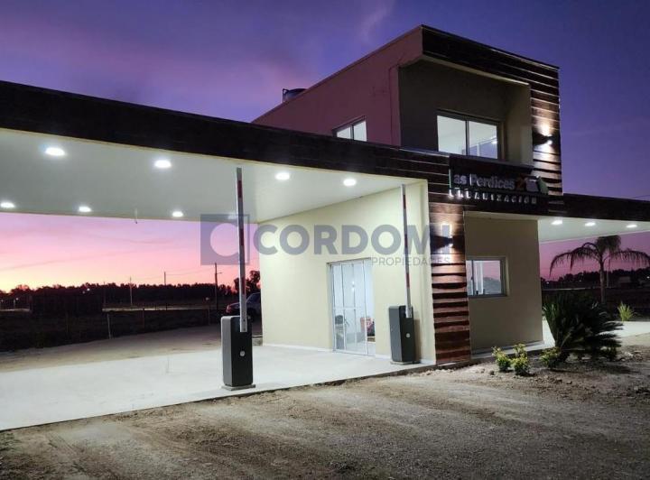 Terreno · 850m²