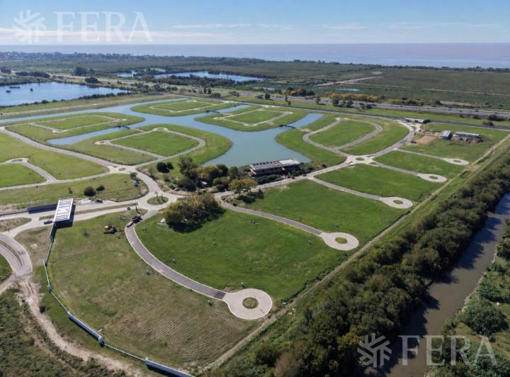Terreno · 673m²