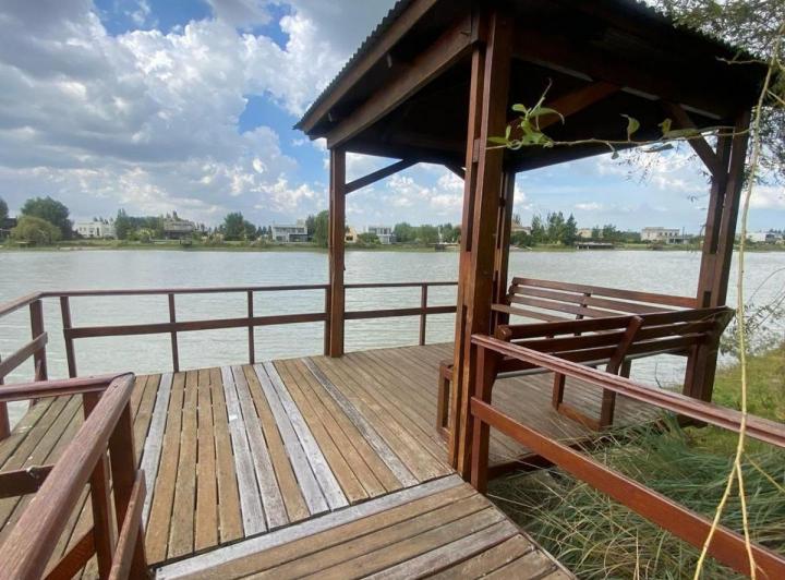 Terreno · 890m²