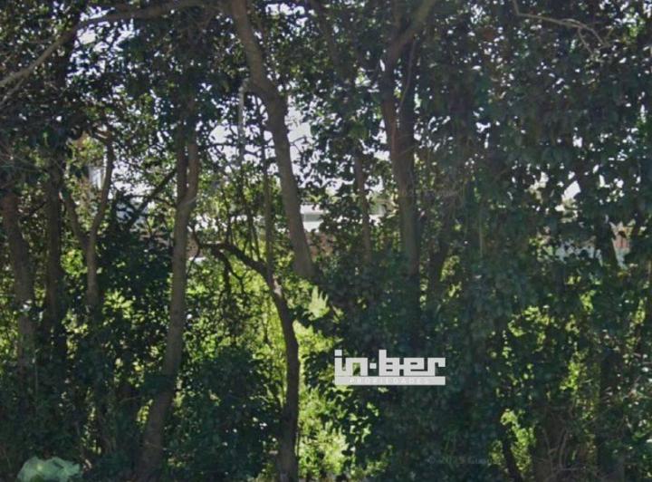 Terreno · 432m²