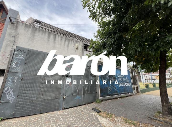 Terreno · 301m²