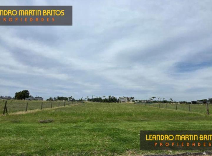 Terreno · 860m²