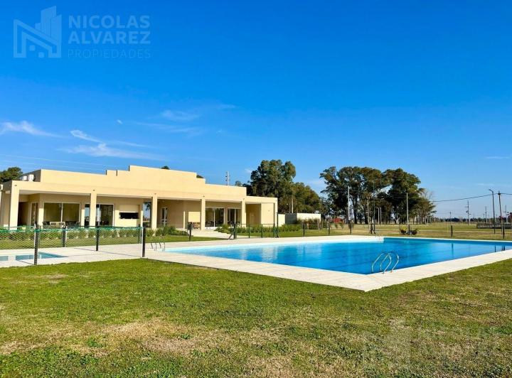 Terreno · 652m²