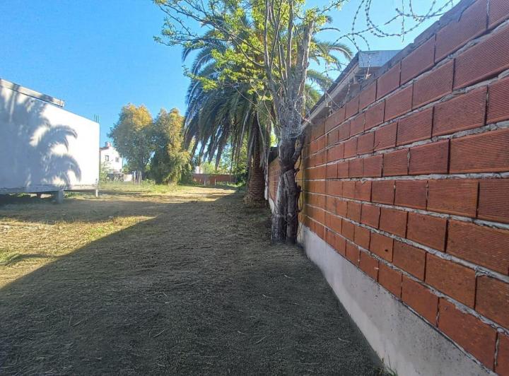Terreno · 607m²