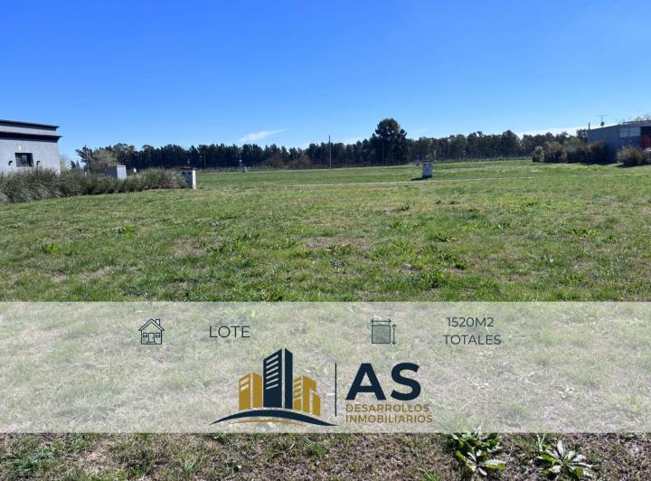 Terreno · 1520m²