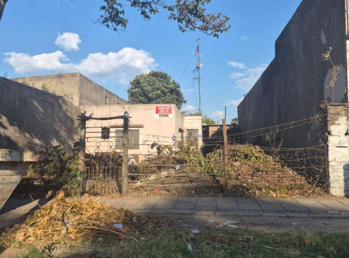 Terreno · 300m²