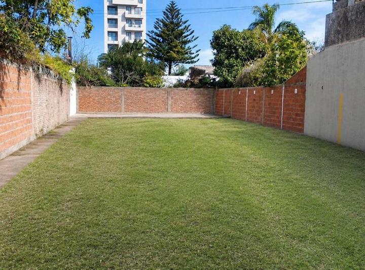 Terreno · 300m²