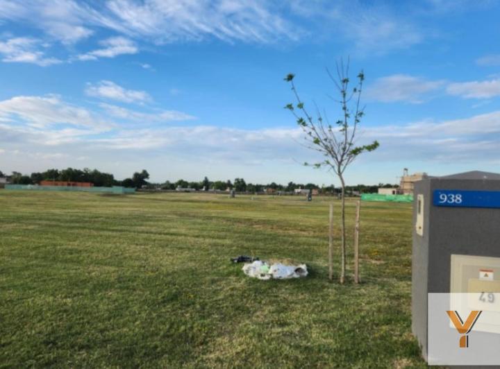 Terreno · 801m²