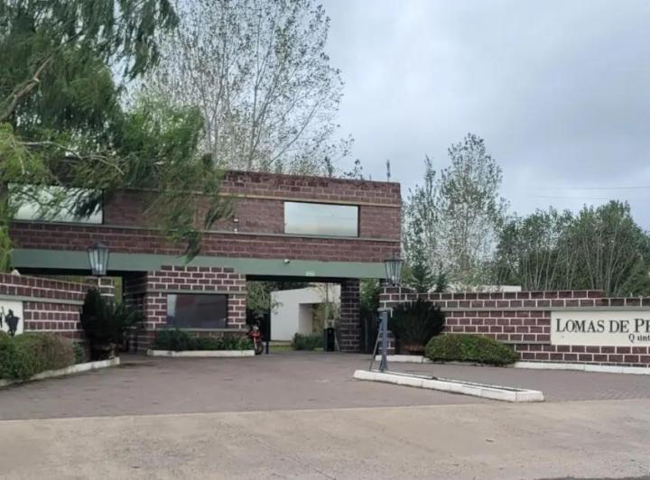 Terreno · 1776m²