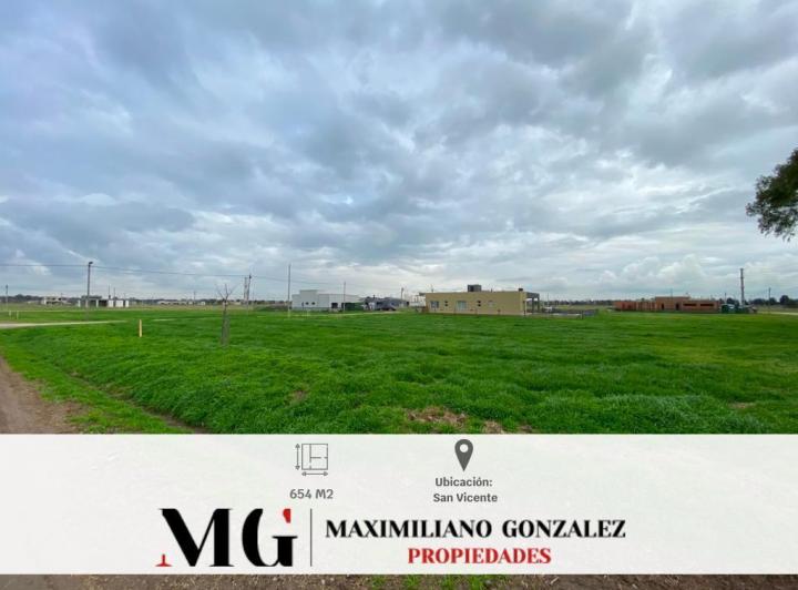 Terreno · 654m²