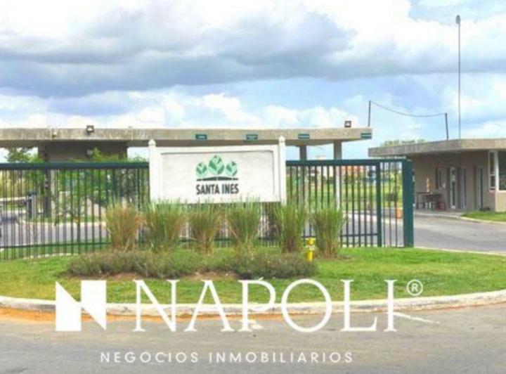 Terreno · 700m²