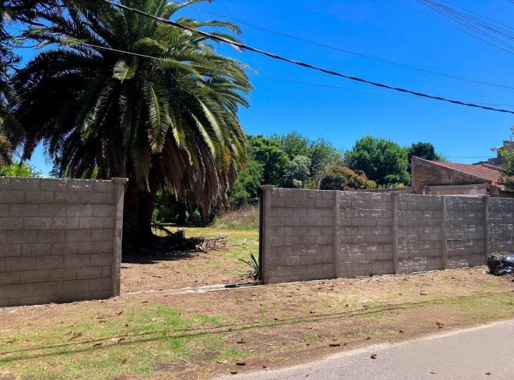 Terreno · 1700m²