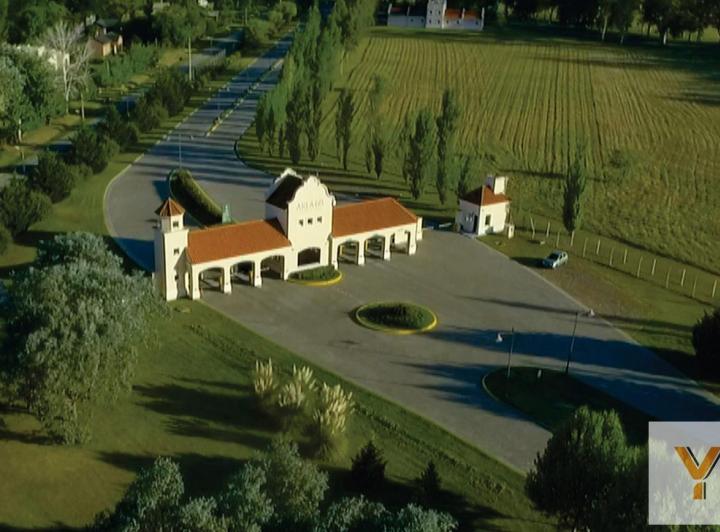 Terreno · 1350m²