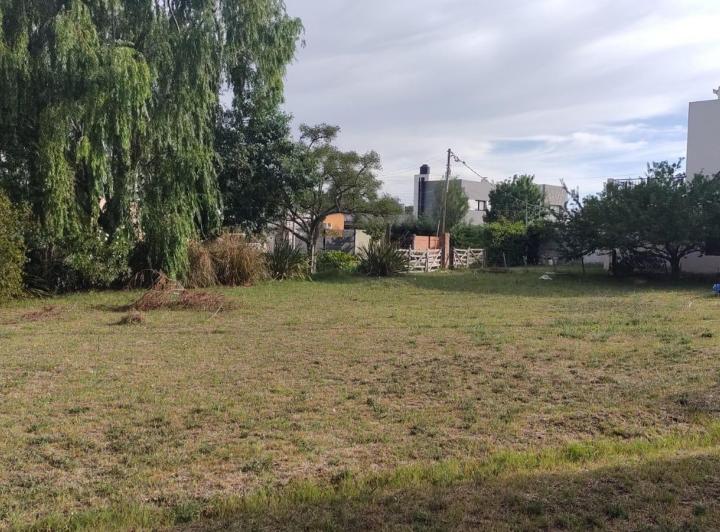 Terreno · 900m²