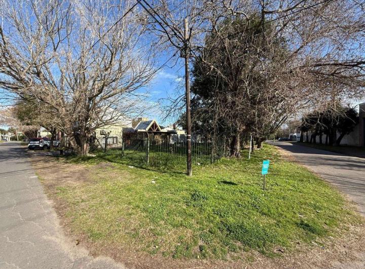 Terreno · 311m²